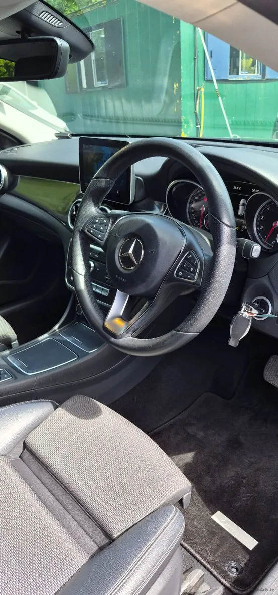2017 Mercedes-Benz CLA – photo 14