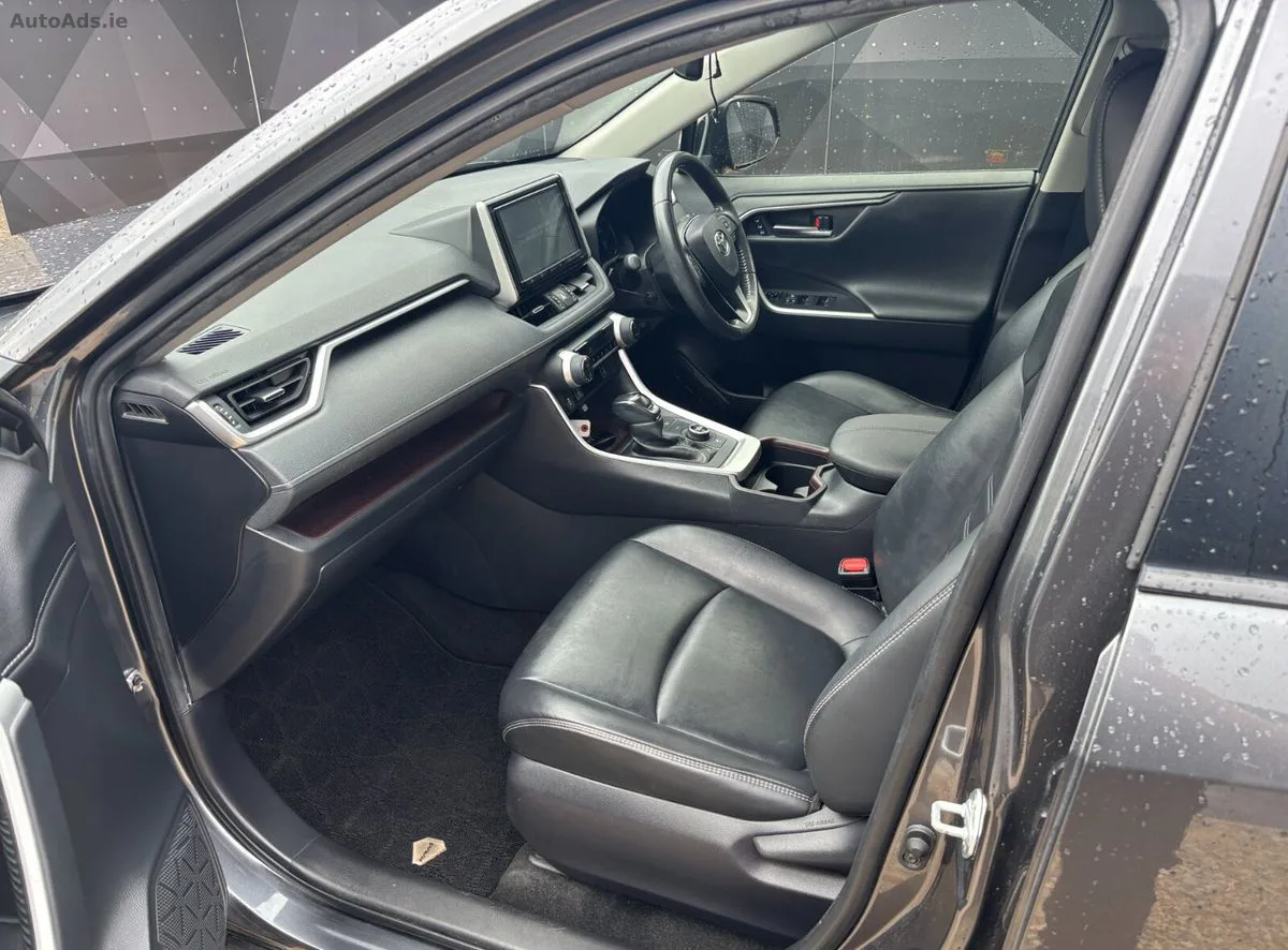 2019 Toyota RAV4 – photo 13