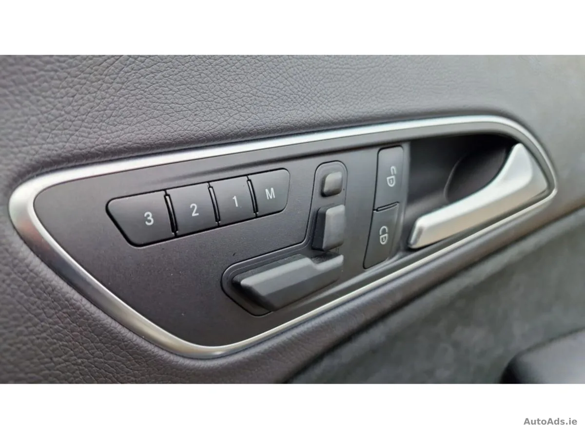 2015 Mercedes-Benz CLA – photo 3