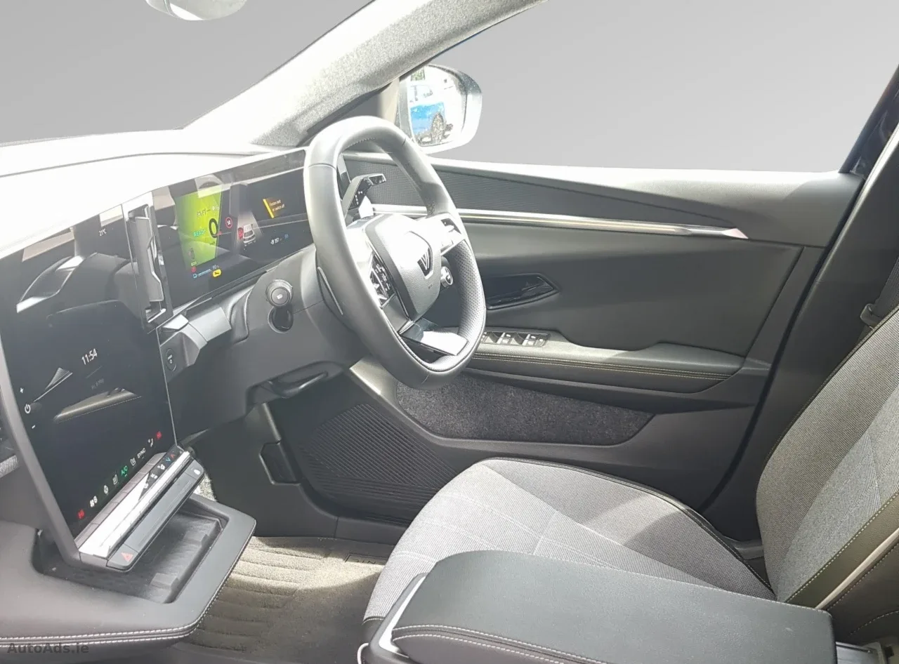 2025 Renault Scenic – photo 4