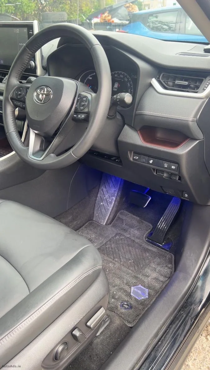 2021 Toyota RAV4 – photo 17