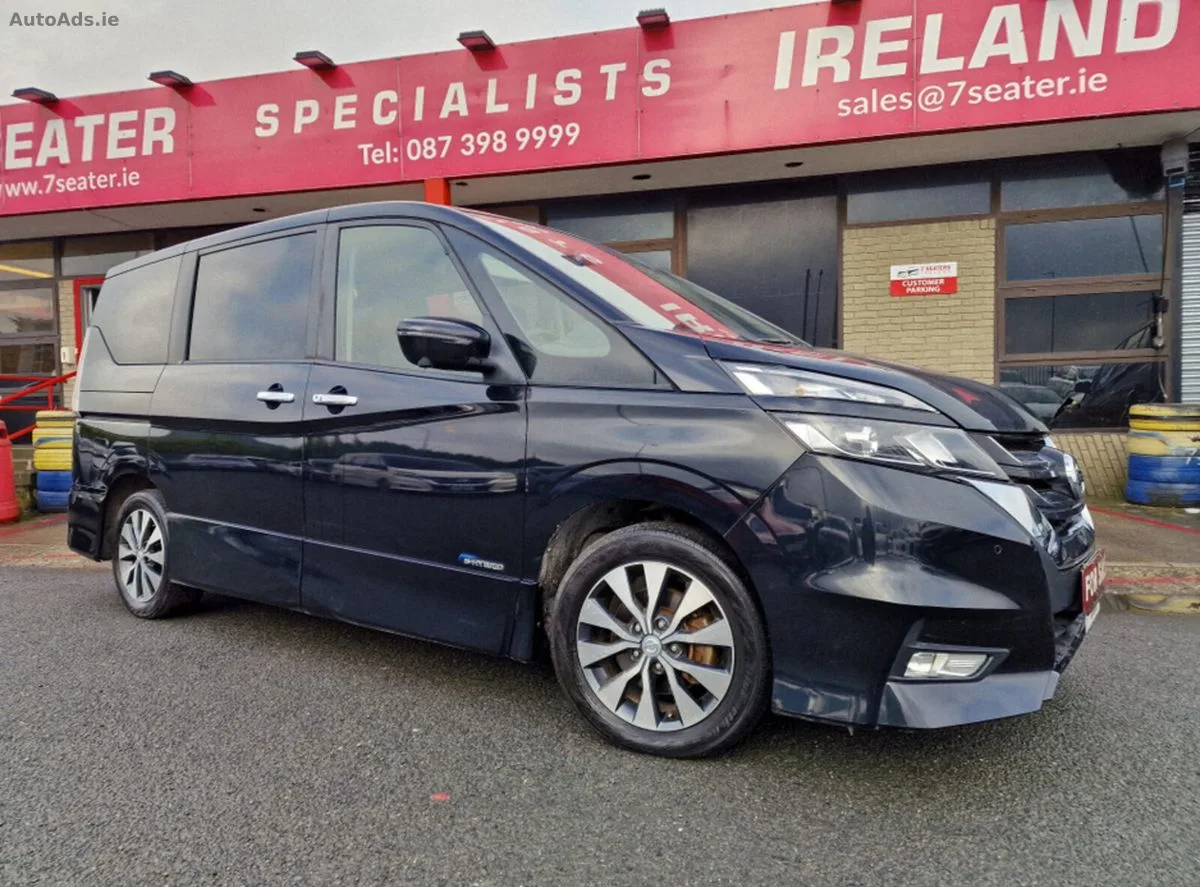 2017 Nissan Serena