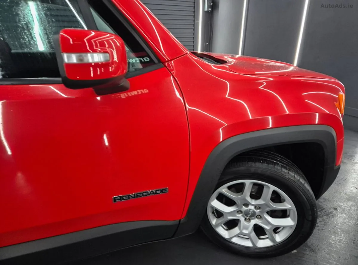 2016 Jeep Renegade – photo 3