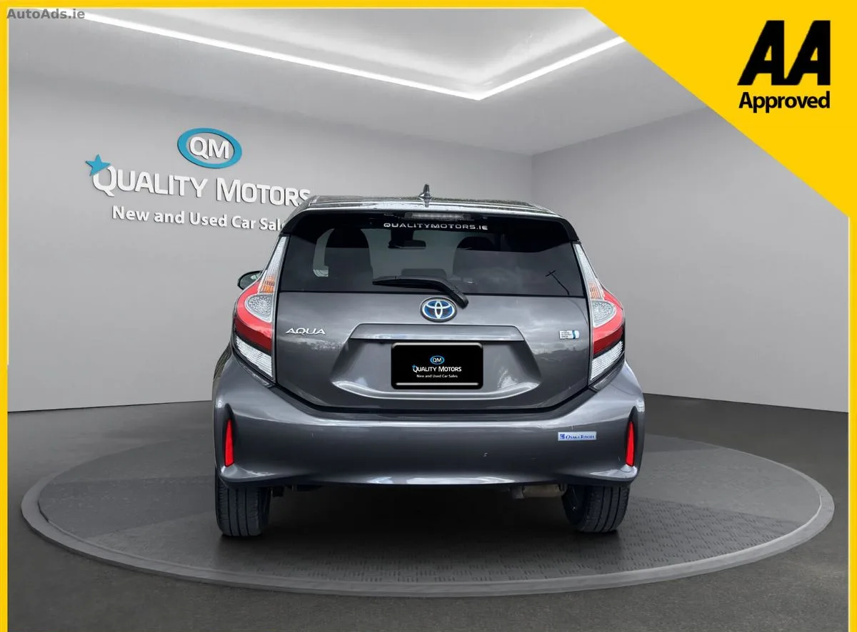 2019 Toyota Aqua – photo 6