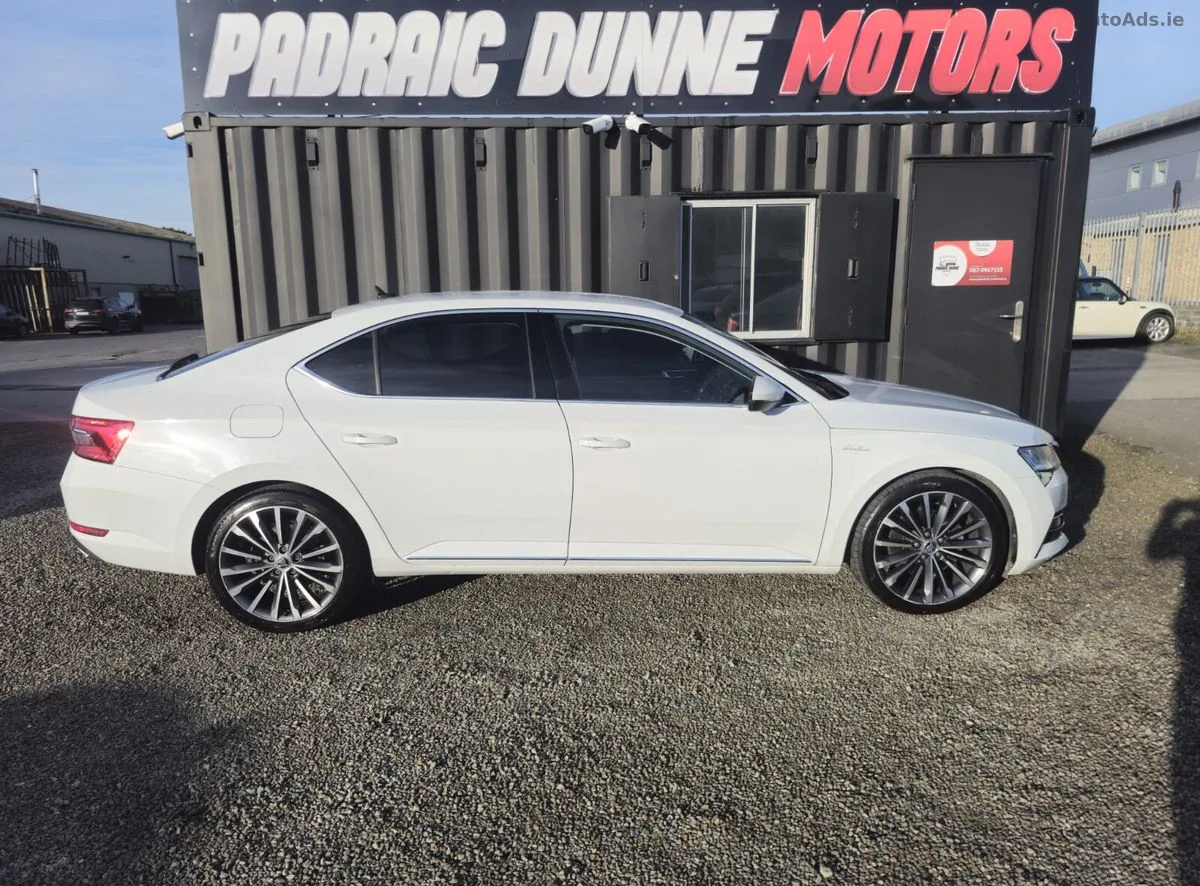 2021 Skoda Superb – photo 20