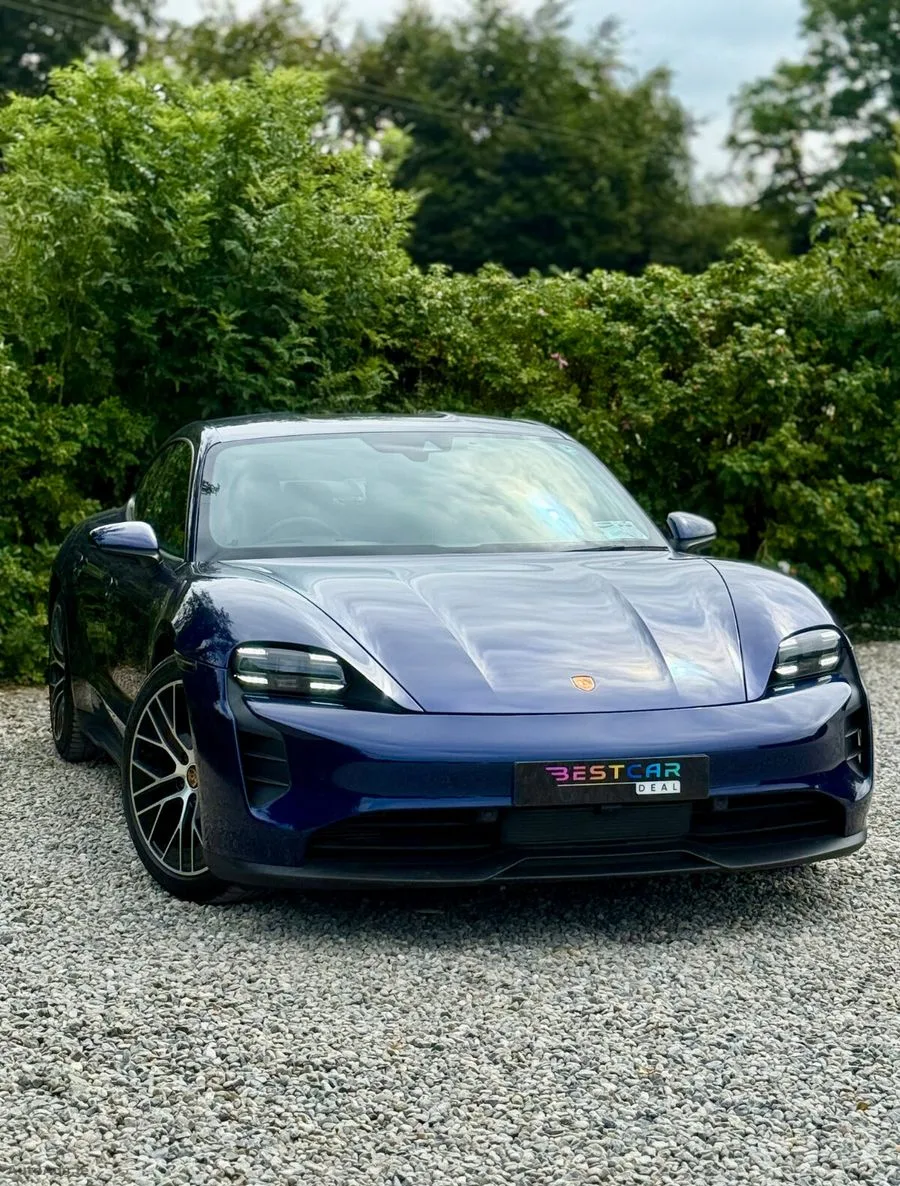 2022 Porsche Taycan – photo 7