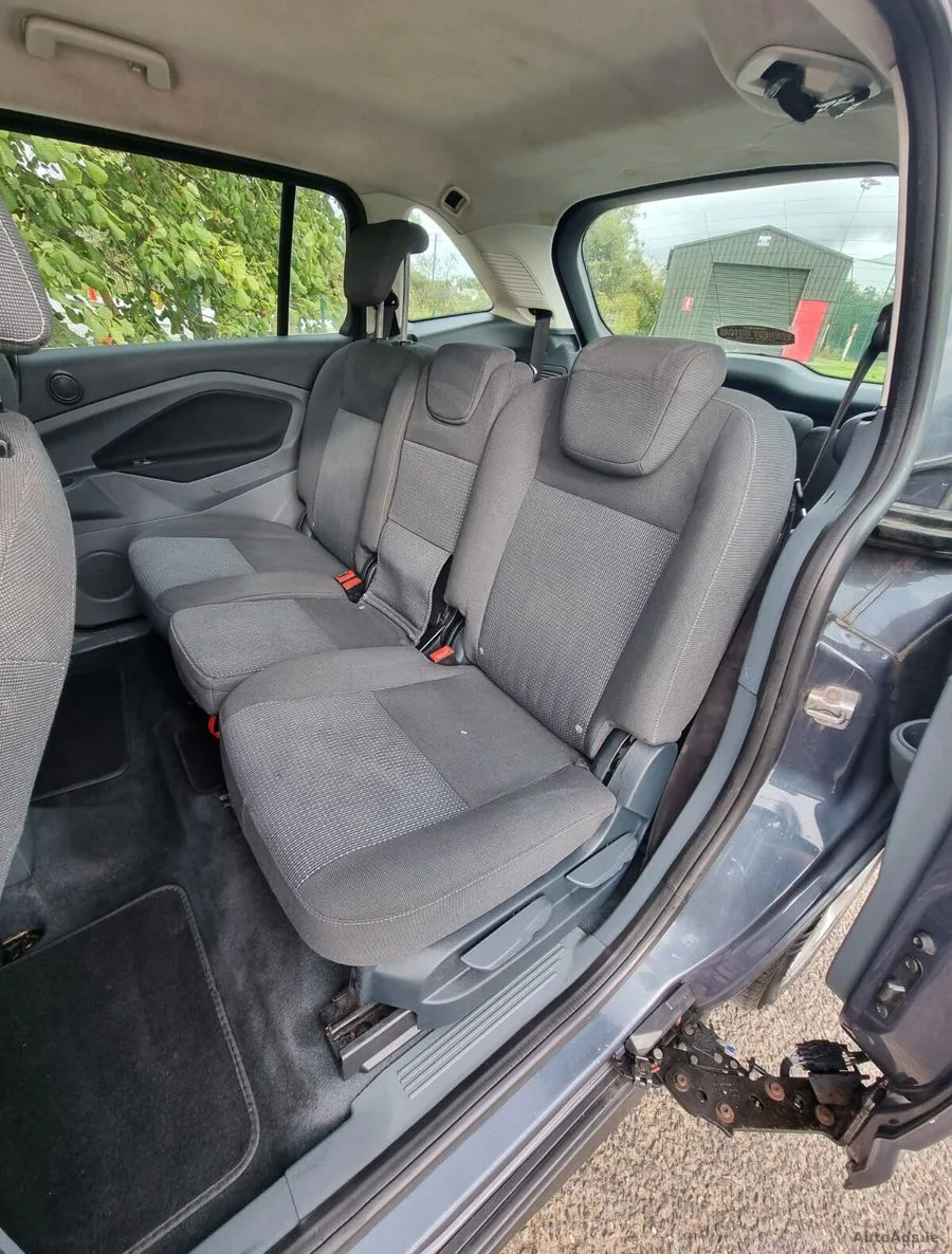 2014 Ford Grand C-Max – photo 19