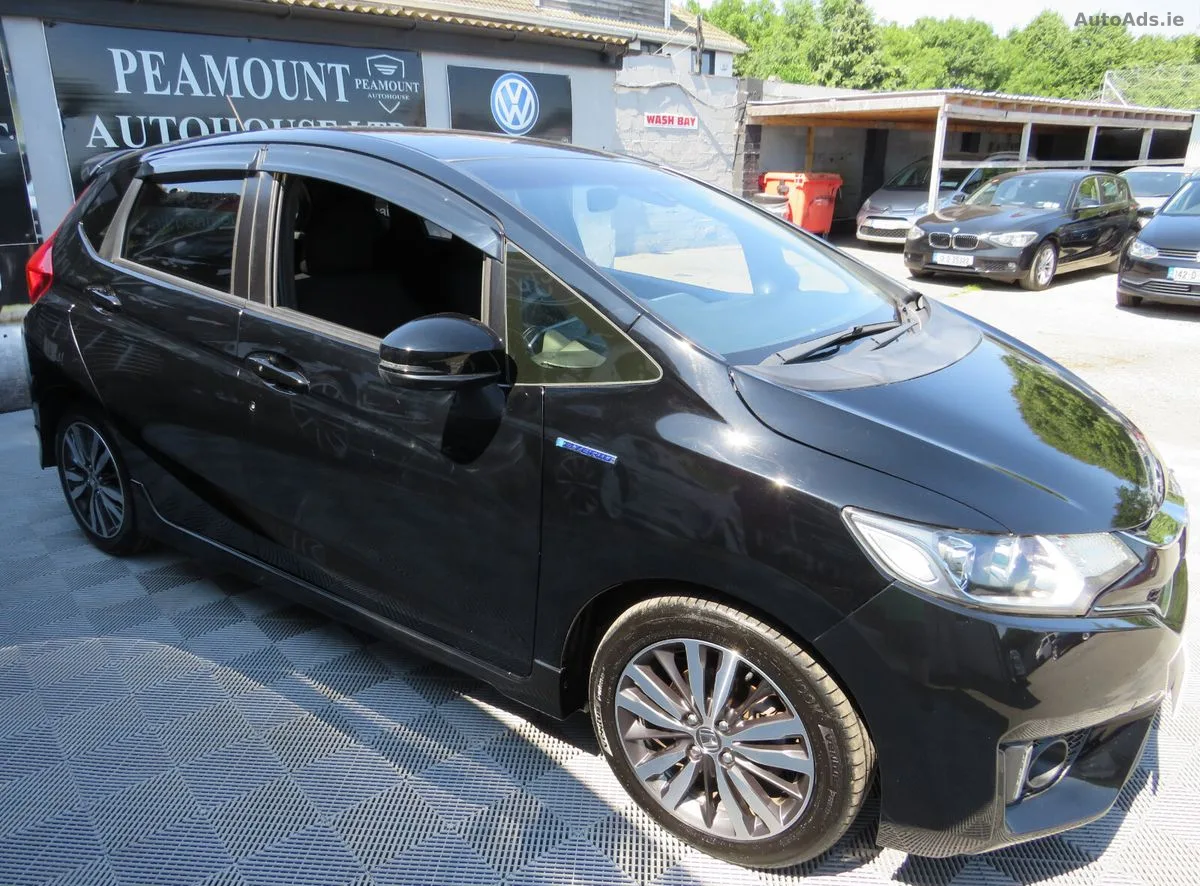 2017 Honda Fit – photo 4