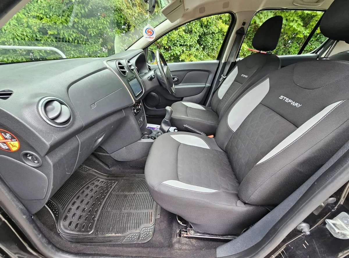 2015 Dacia Sandero Stepway – photo 12