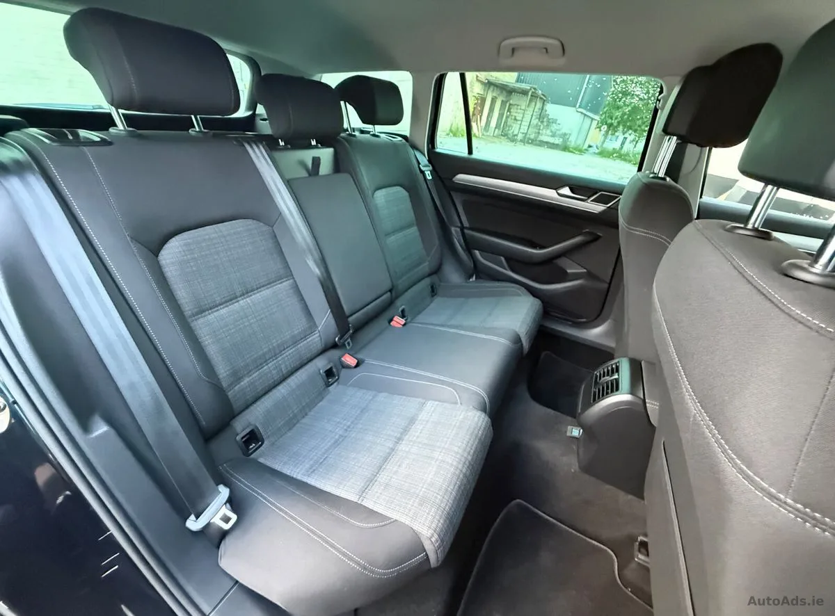 2020 Volkswagen Passat – photo 11