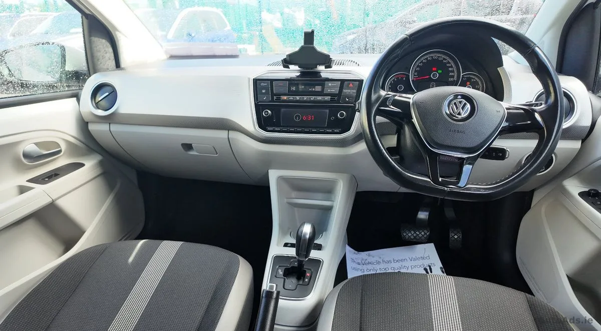 2019 Volkswagen up! – photo 10