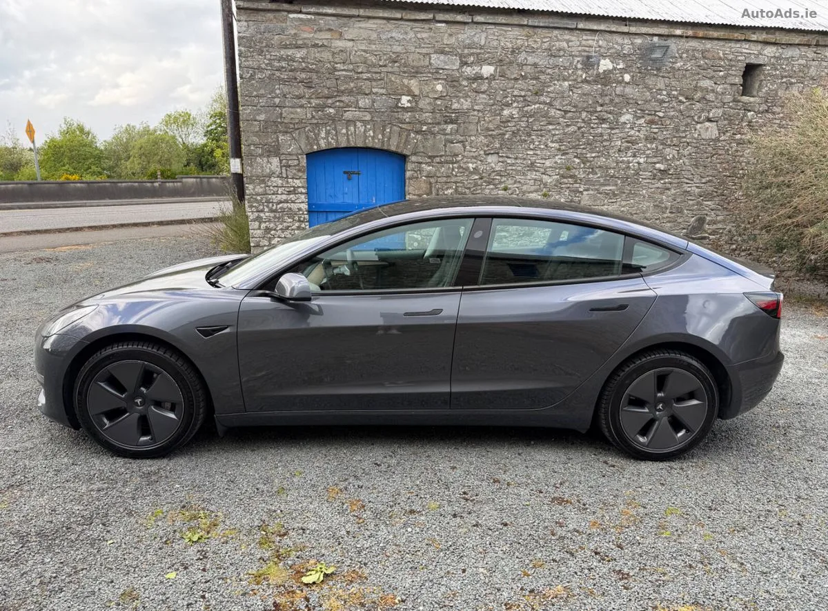 2022 Tesla Model 3 – photo 5