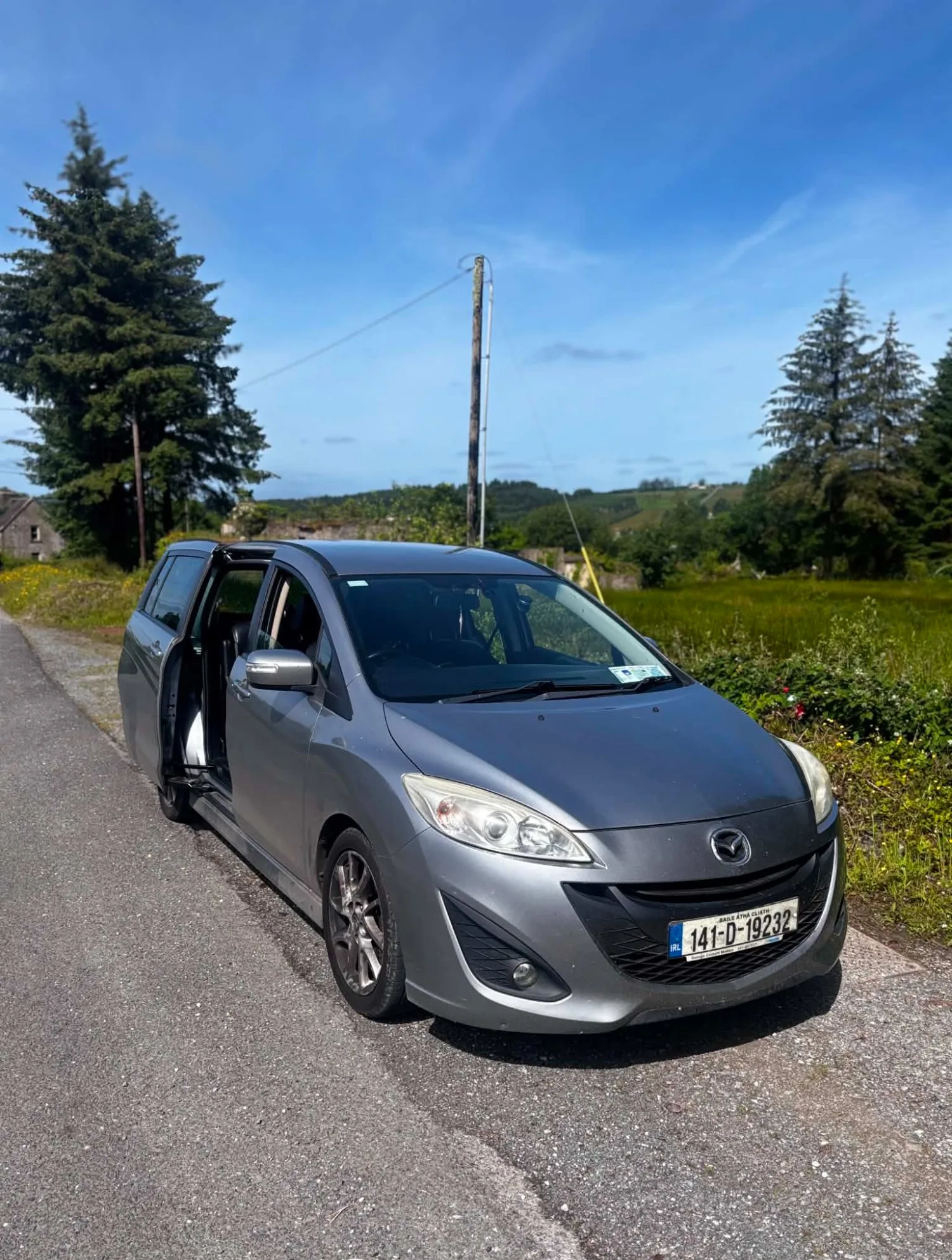 2014 Mazda Mazda5 – photo 2