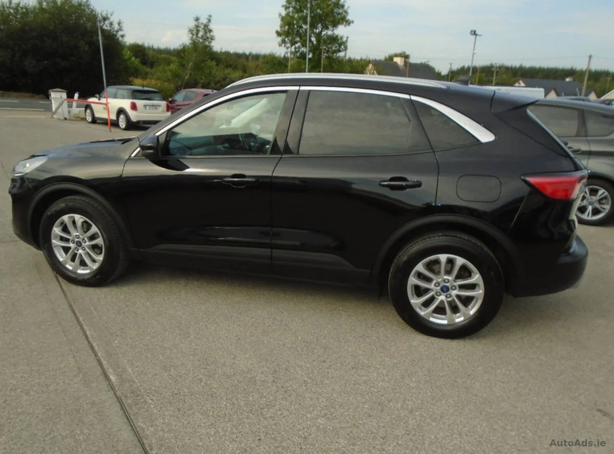 2022 Ford Kuga – photo 11