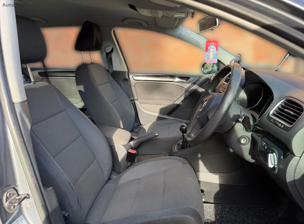 2010 Volkswagen Golf – photo 8