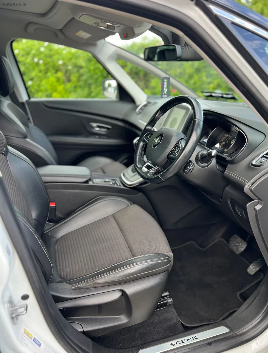 2017 Renault Scenic – photo 10
