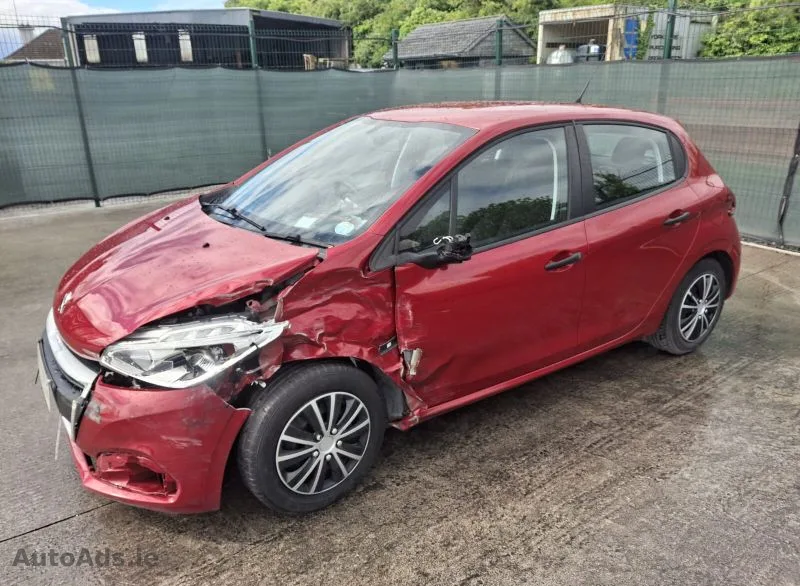 2017 Peugeot 208 – photo 2
