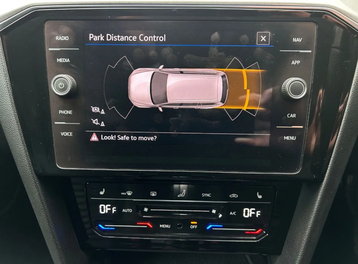 2021 Volkswagen Passat – photo 14