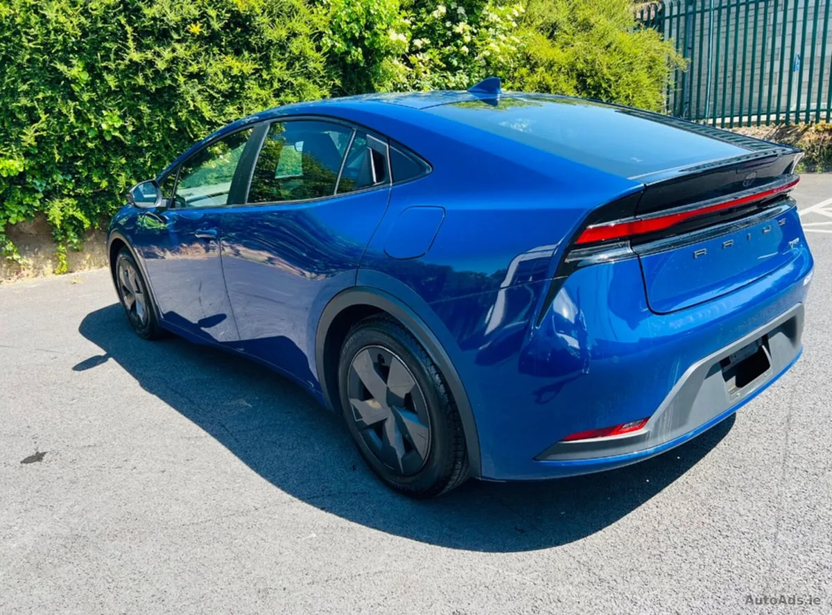 2023 Toyota Prius – photo 8