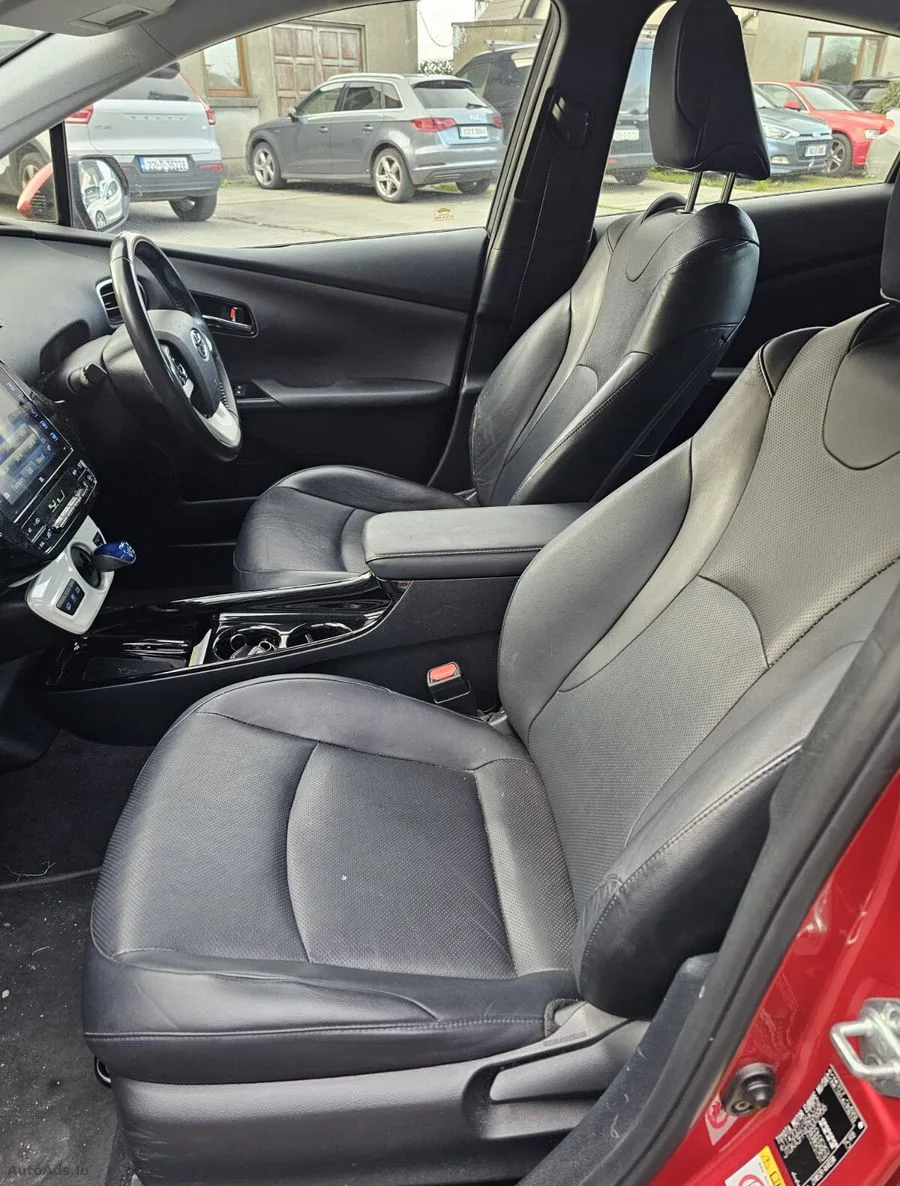 2017 Toyota Prius – photo 17