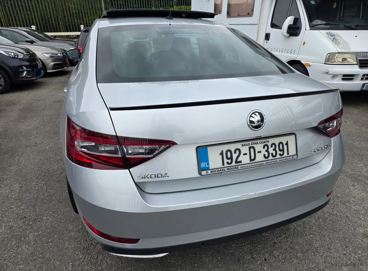 2019 Skoda Superb – photo 6