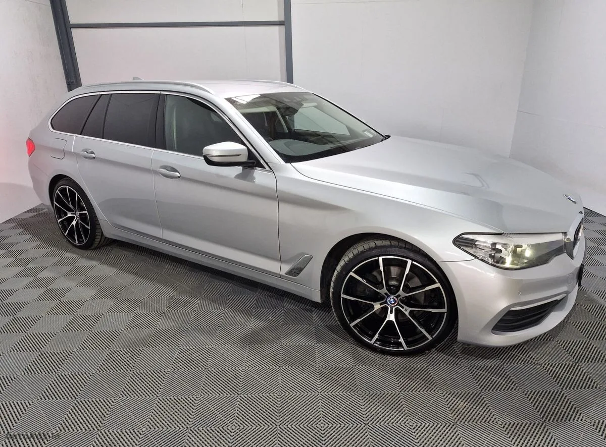 2019 BMW 5-Series – photo 3