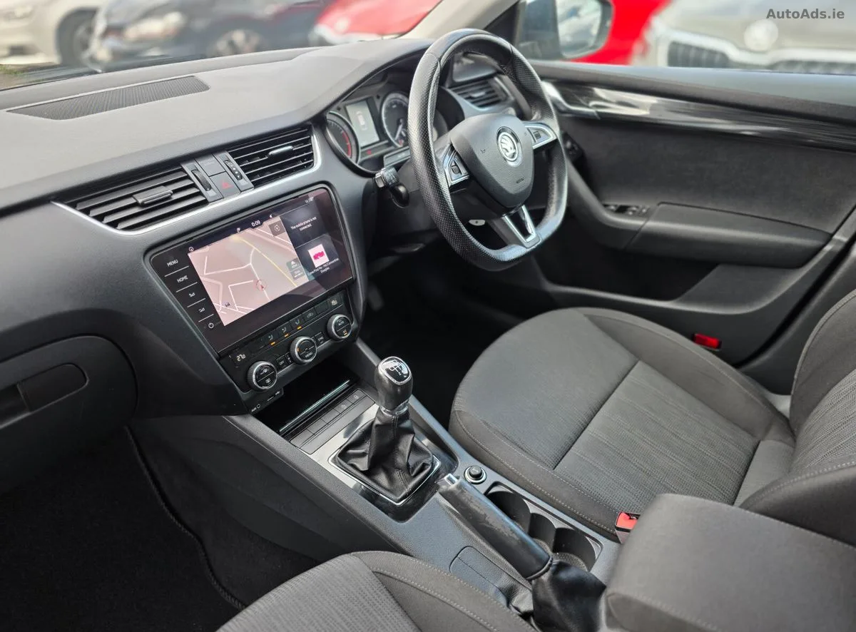 2017 Skoda Octavia – photo 11