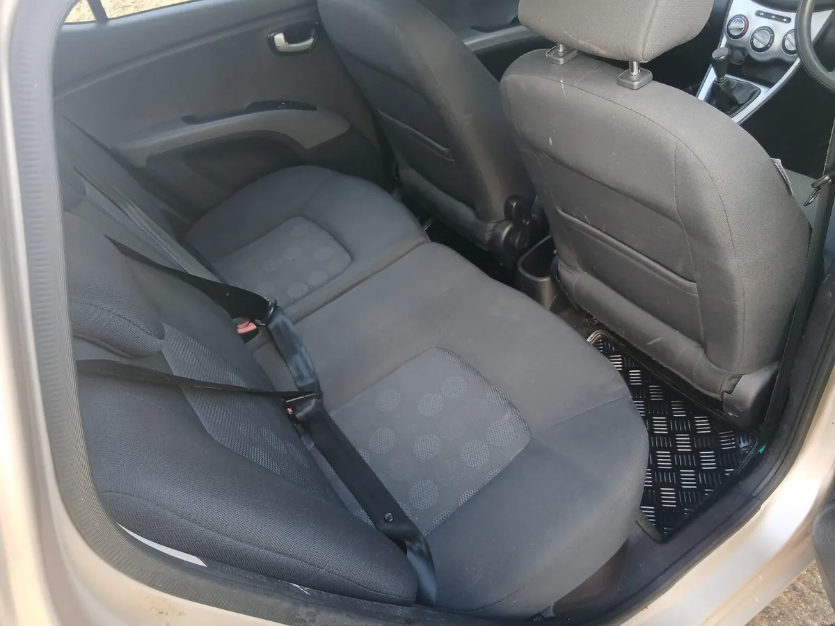 2009 Hyundai i10 – photo 1