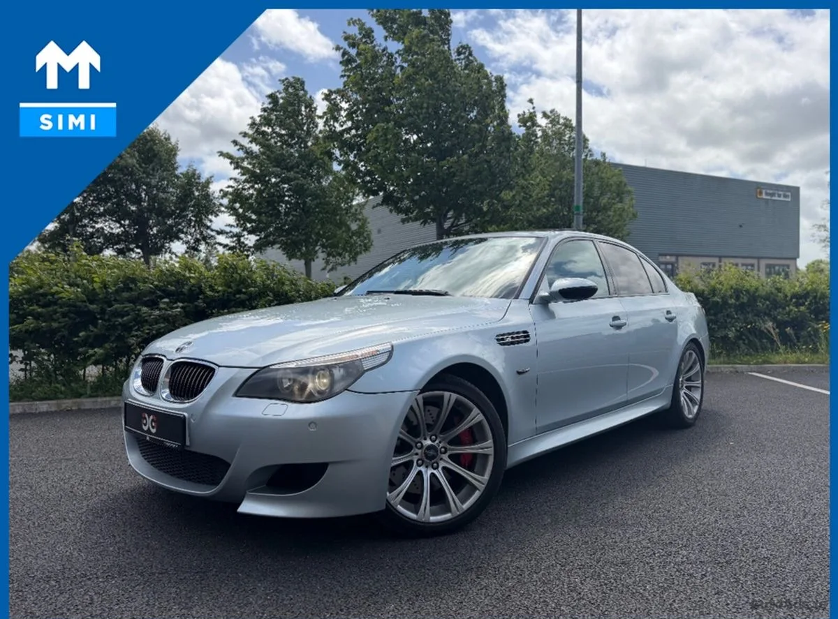 2005 BMW M5