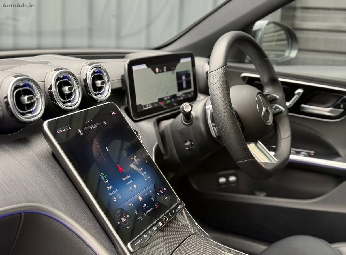 2022 Mercedes-Benz C-Class – photo 12