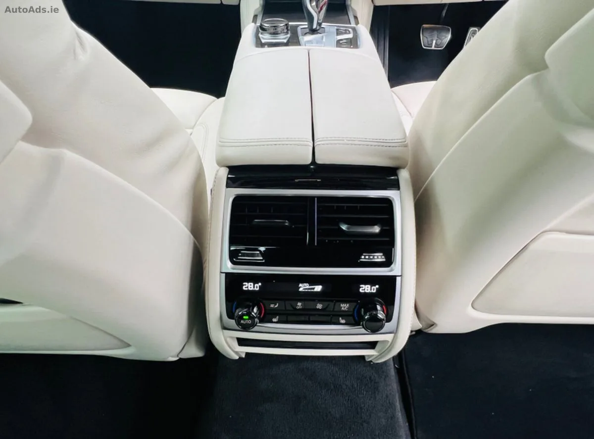 2019 BMW 7-Series – photo 16