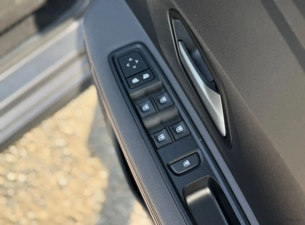 2025 Dacia Jogger – photo 17