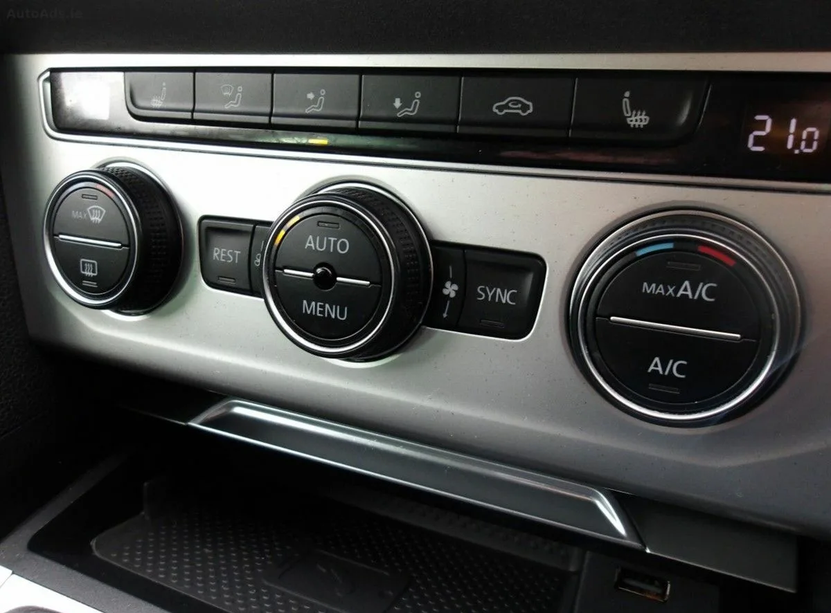 2018 Volkswagen Passat – photo 20