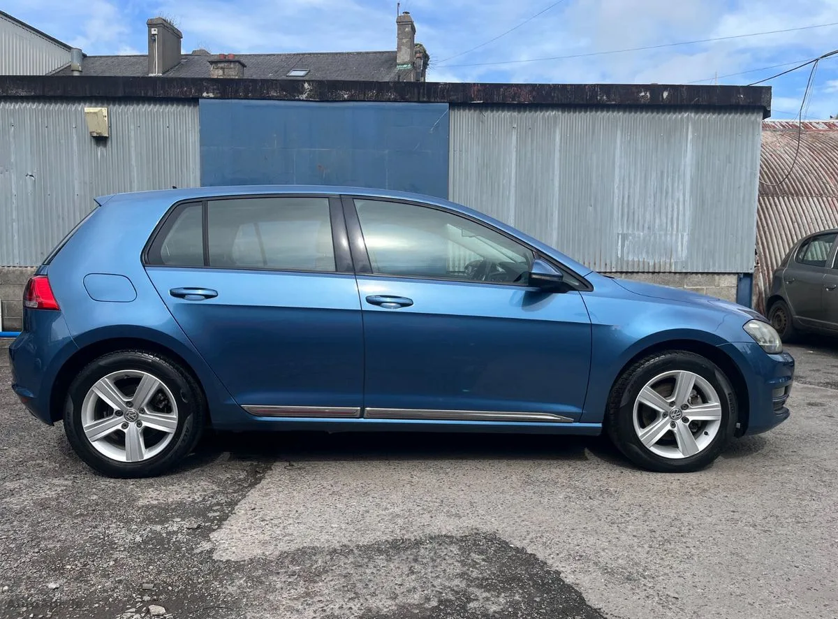 2015 Volkswagen Golf – photo 2