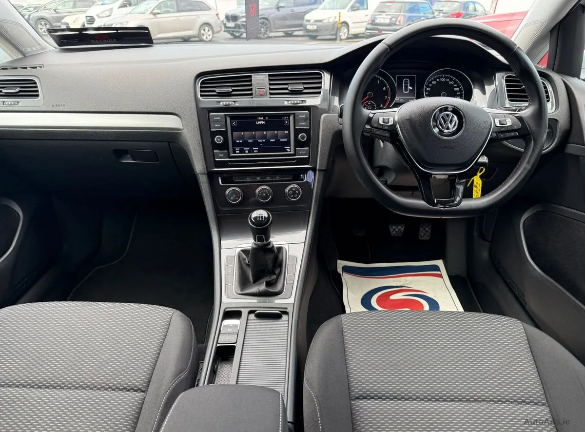 2021 Volkswagen Golf – photo 8