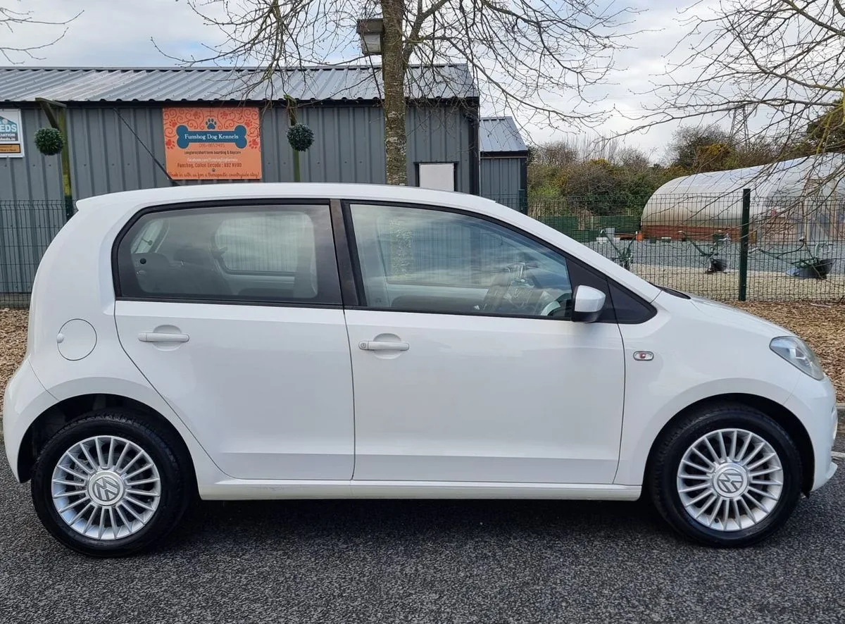 2013 Volkswagen up! – photo 12