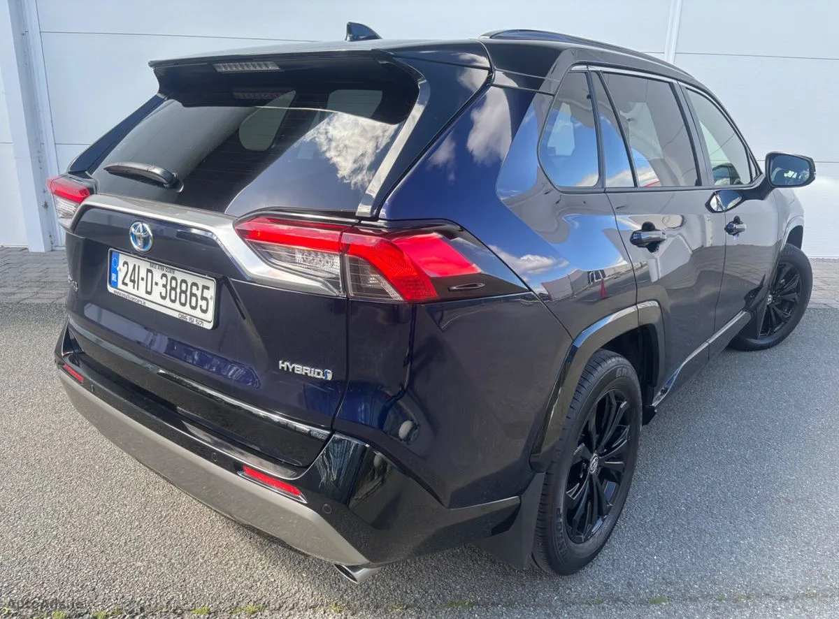 2024 Toyota RAV4 – photo 6