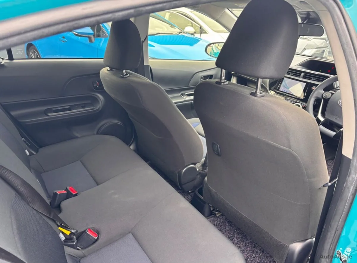 2017 Toyota Aqua – photo 7