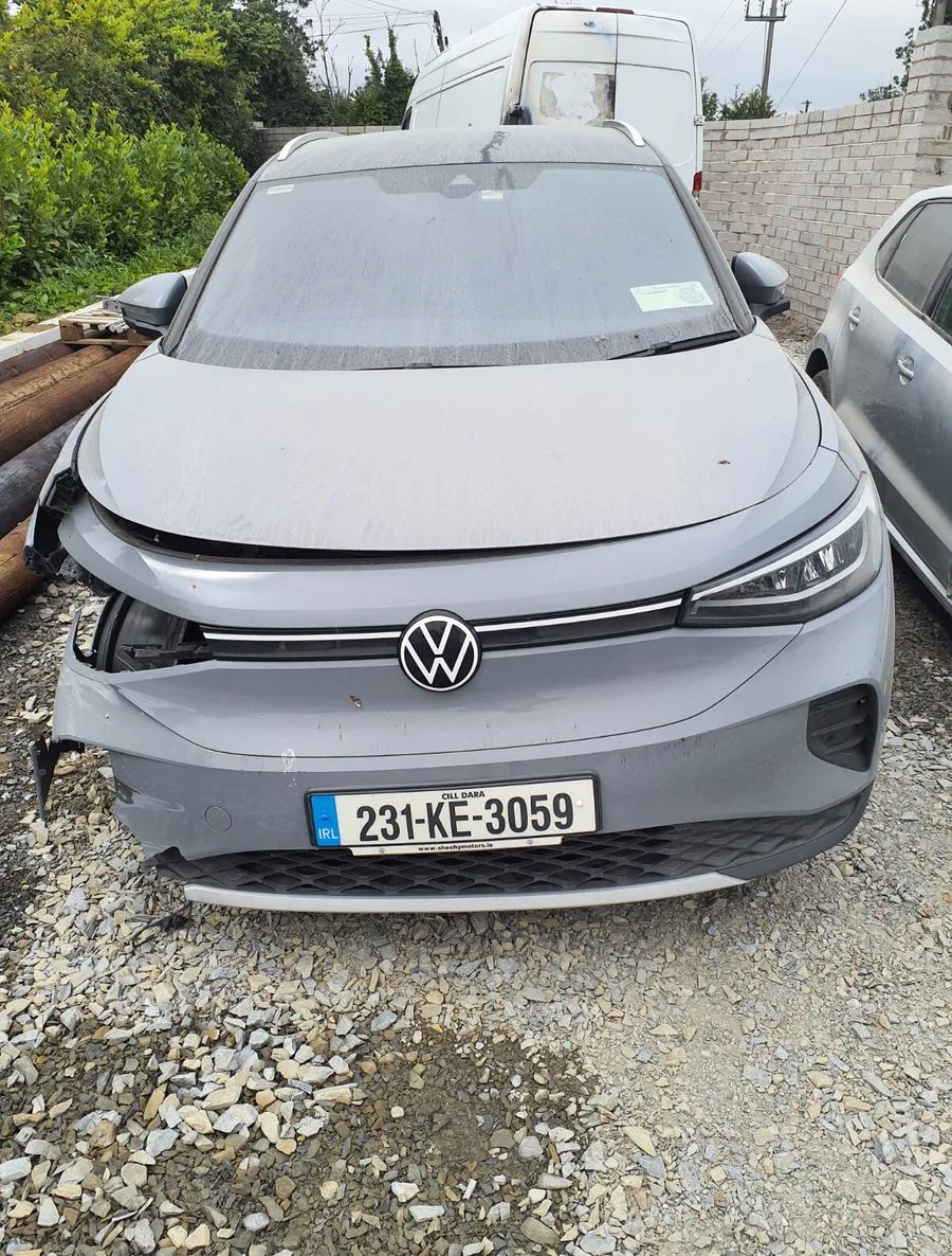VW ID 4 ,,,,,, 2023