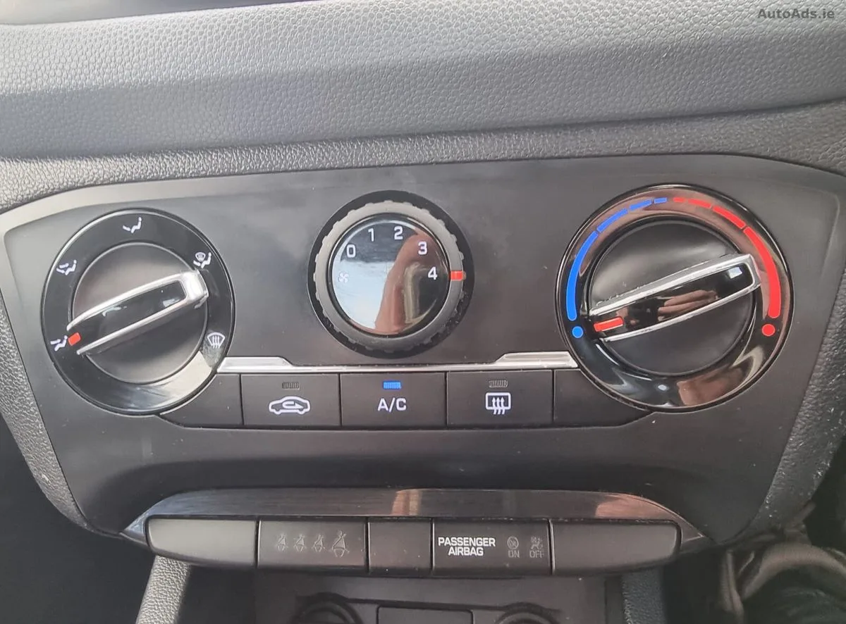 2016 Hyundai i20 – photo 13