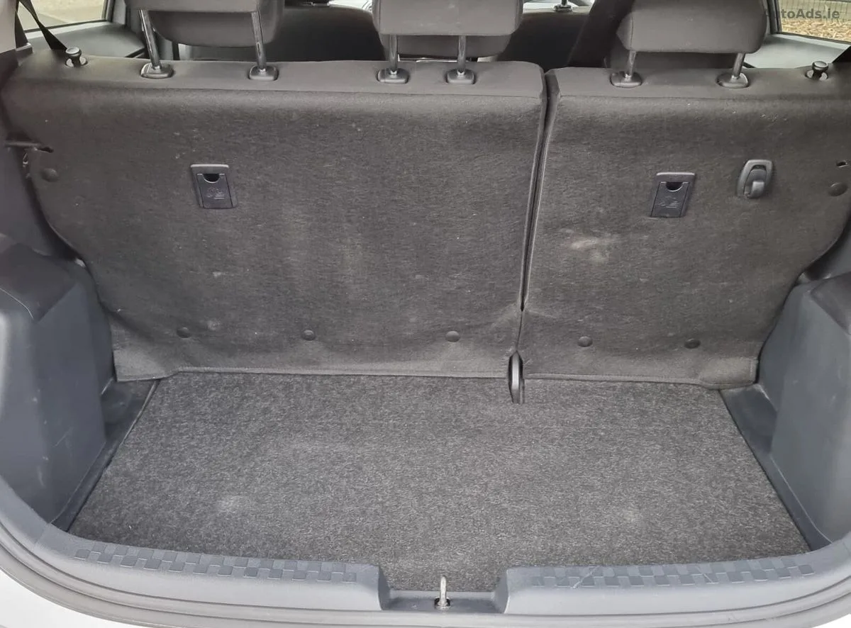 2019 Toyota Aqua – photo 20