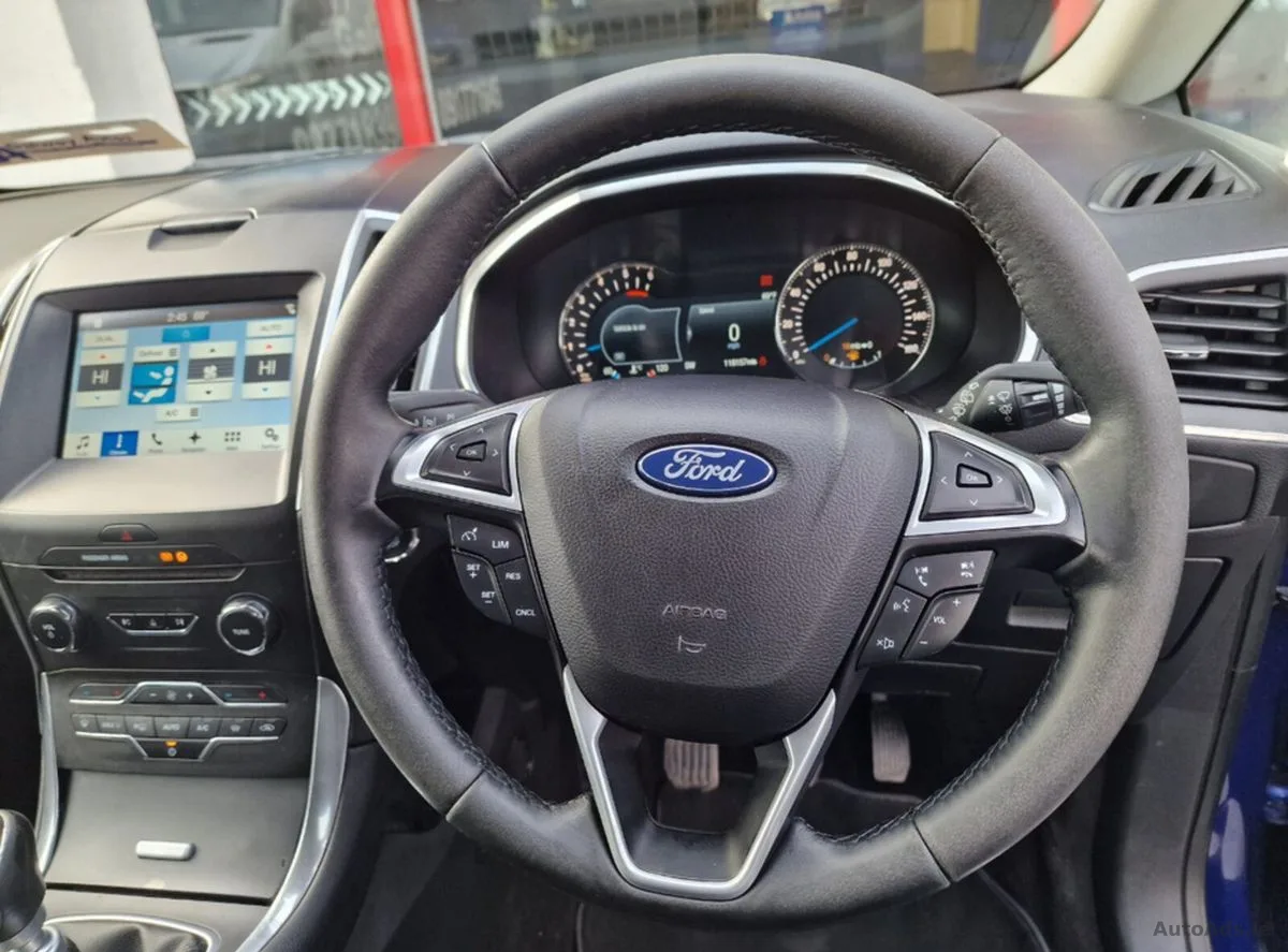 2017 Ford S-Max – photo 16