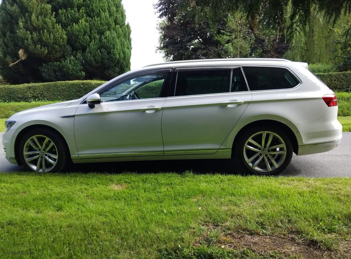 2018 Volkswagen Passat – photo 3
