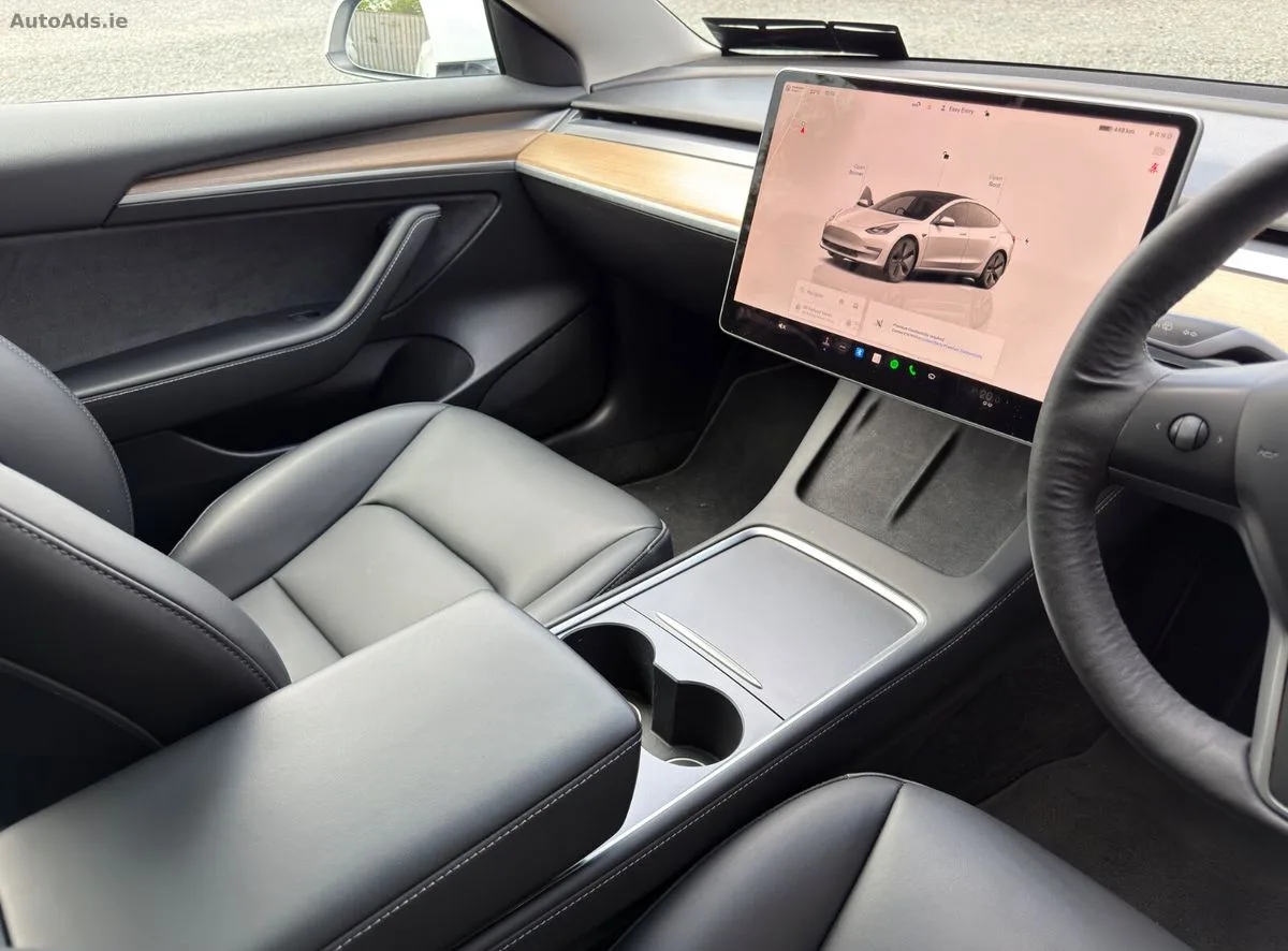 2023 Tesla Model 3 – photo 17