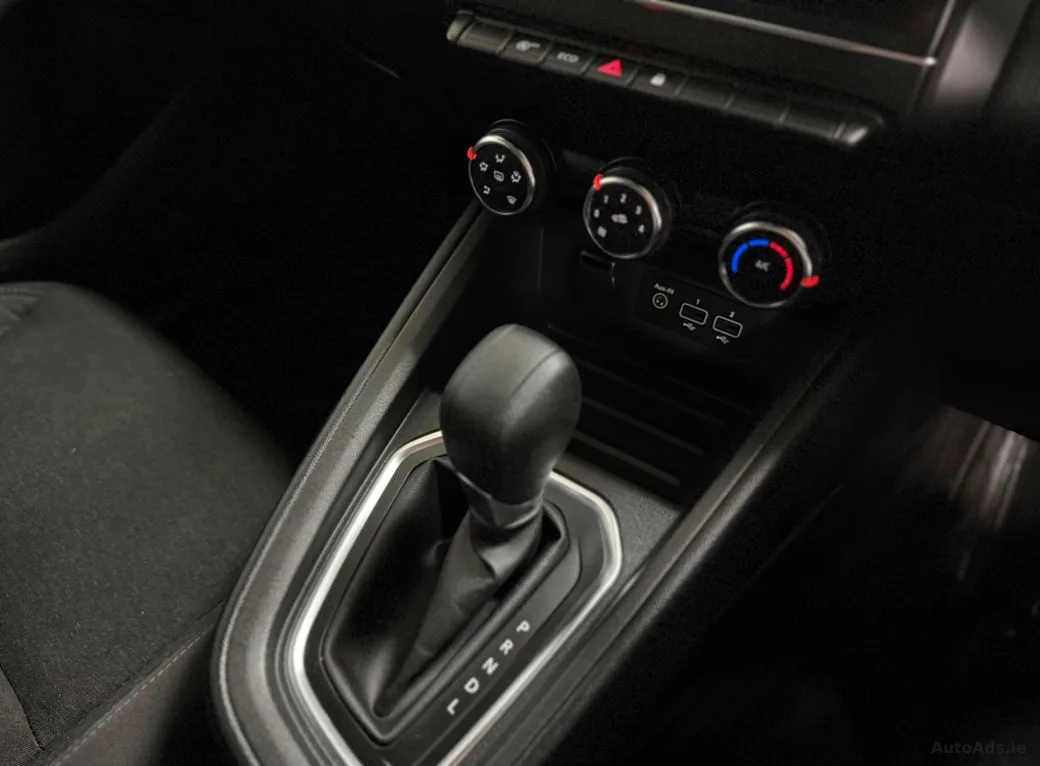 2023 Renault Clio – photo 11