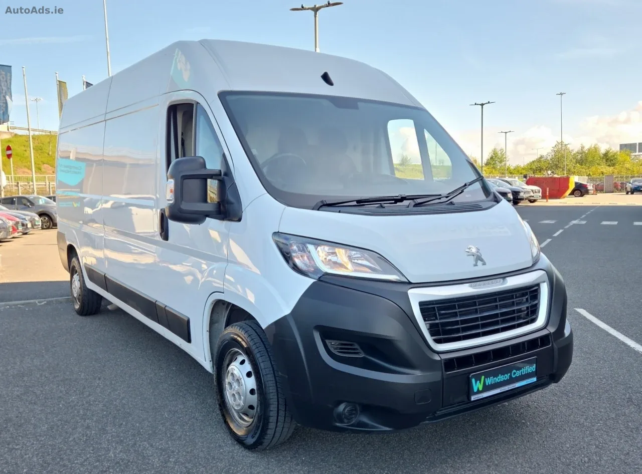 2023 Peugeot Boxer
