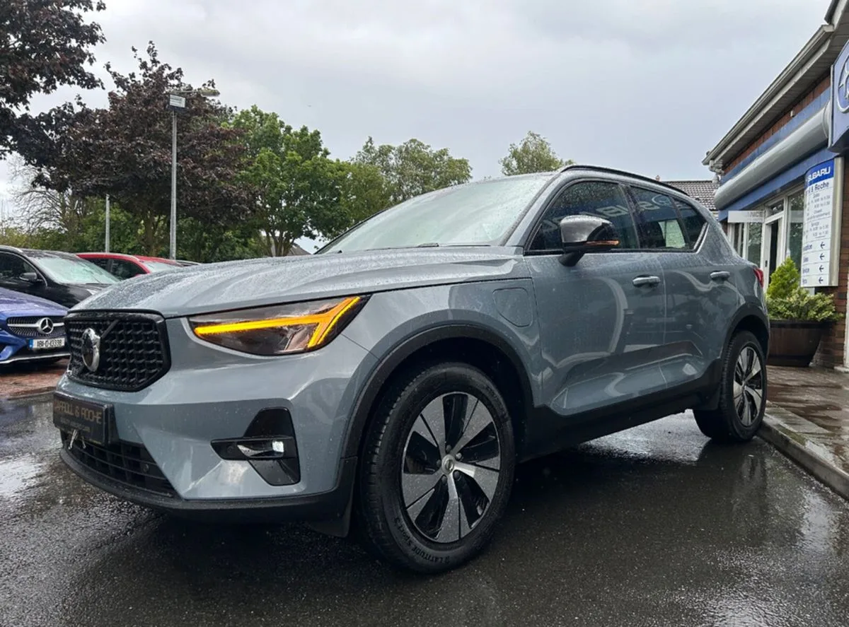 2023 Volvo XC40 – photo 6
