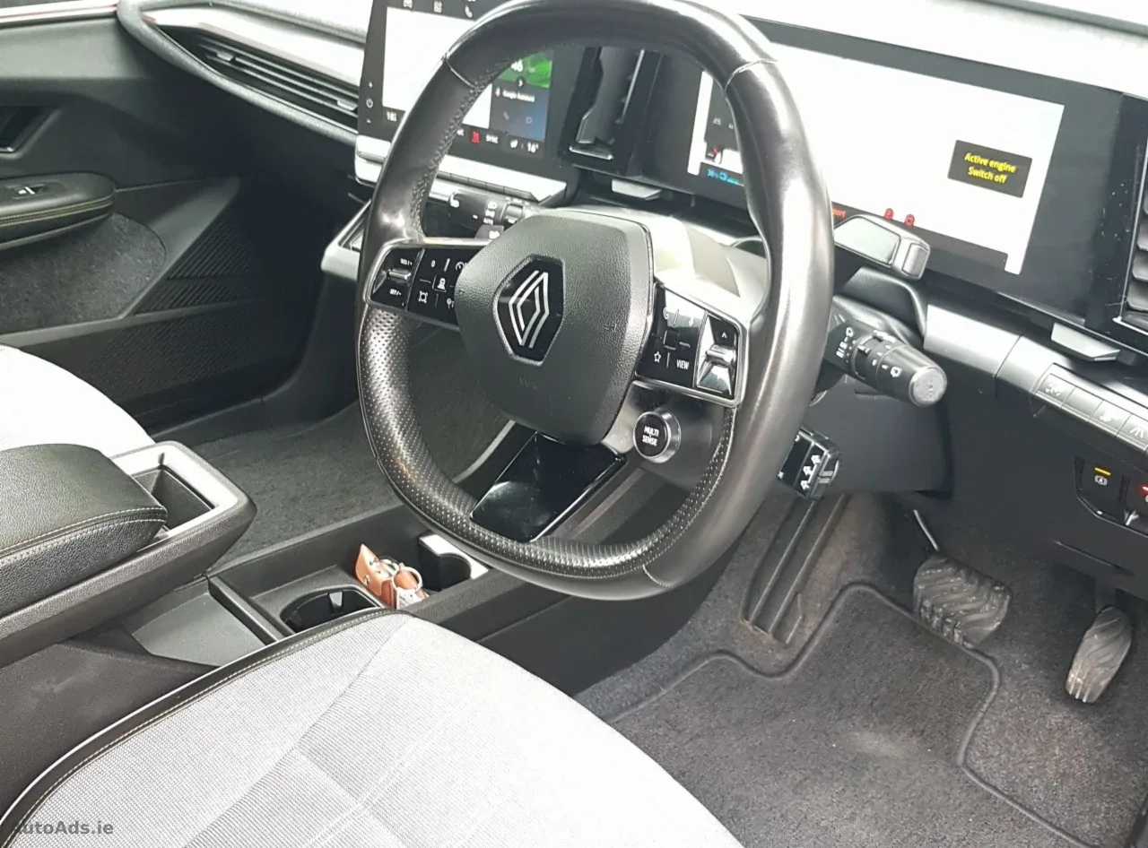 2023 Renault Megane E-Tech – photo 8