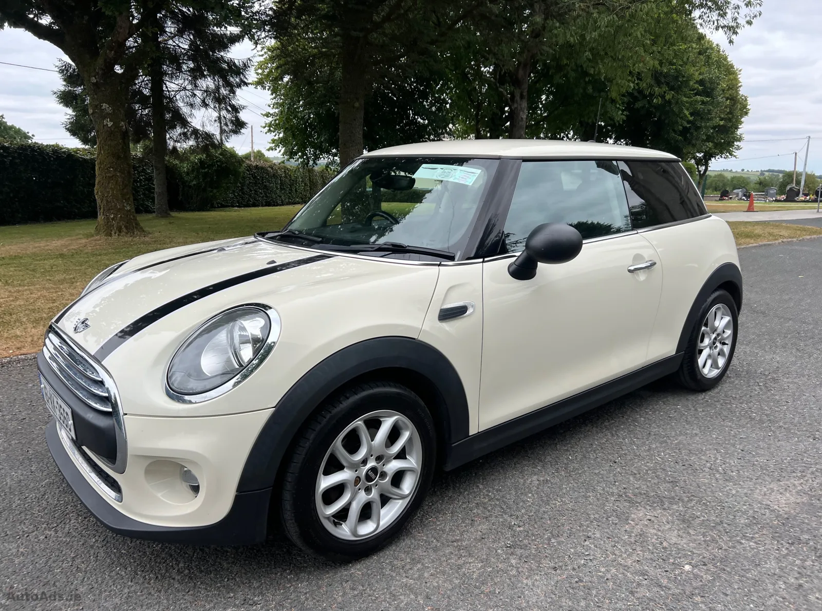 2016 MINI One