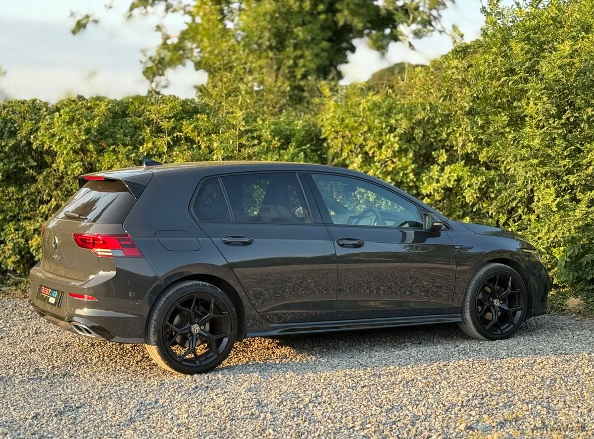2023 Volkswagen Golf – photo 19